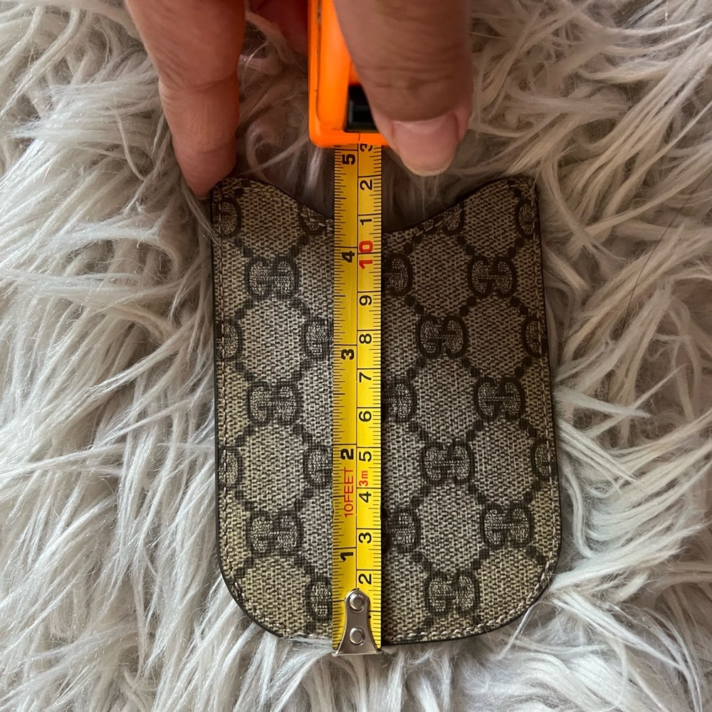 Authentic Gucci Pouch - Picture 6 of 10